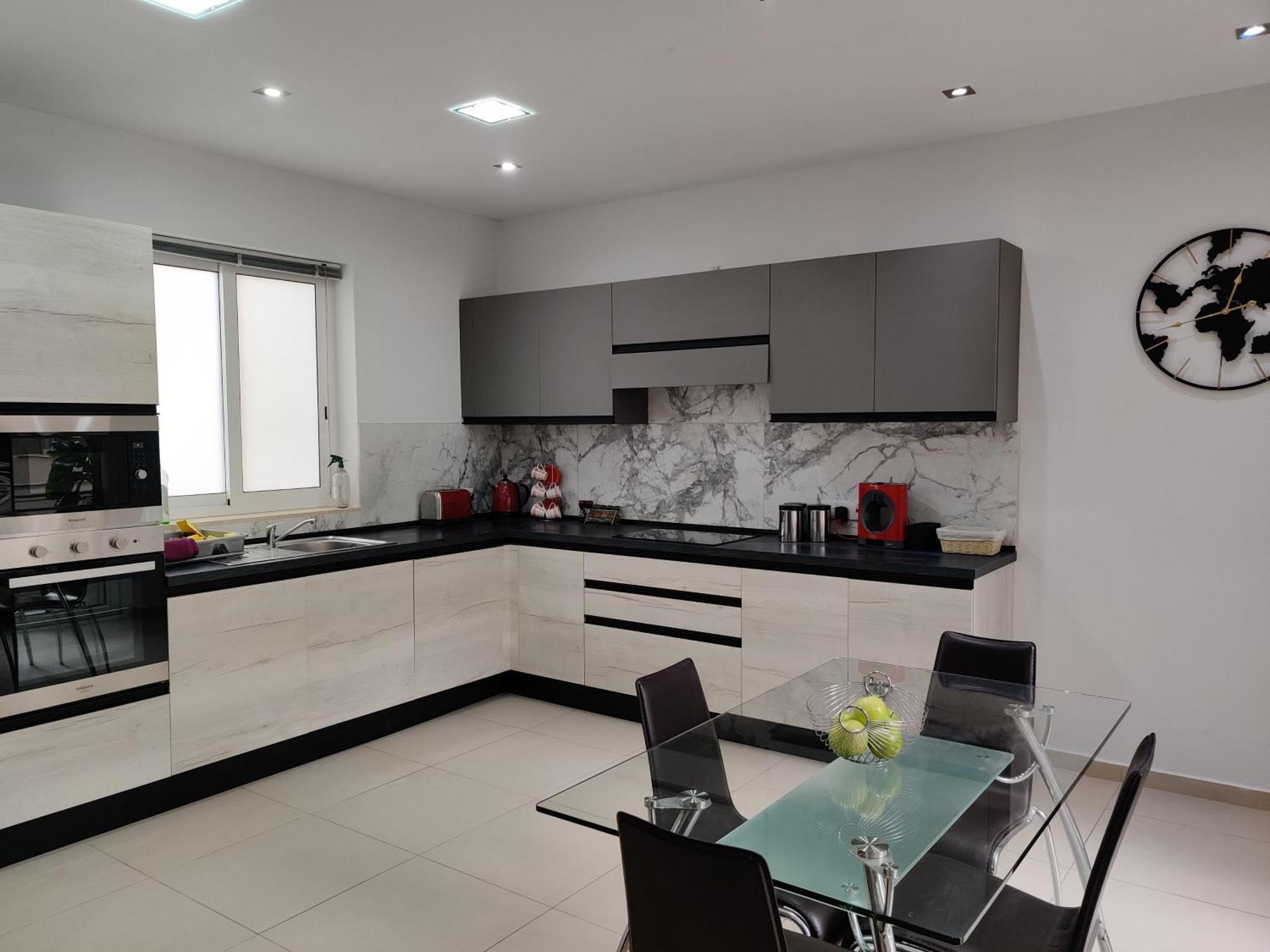 Depiro Point Deluxe - Modern, Designer Apartment 2 Minutes Away From Popular Sliema Seafront Luaran gambar